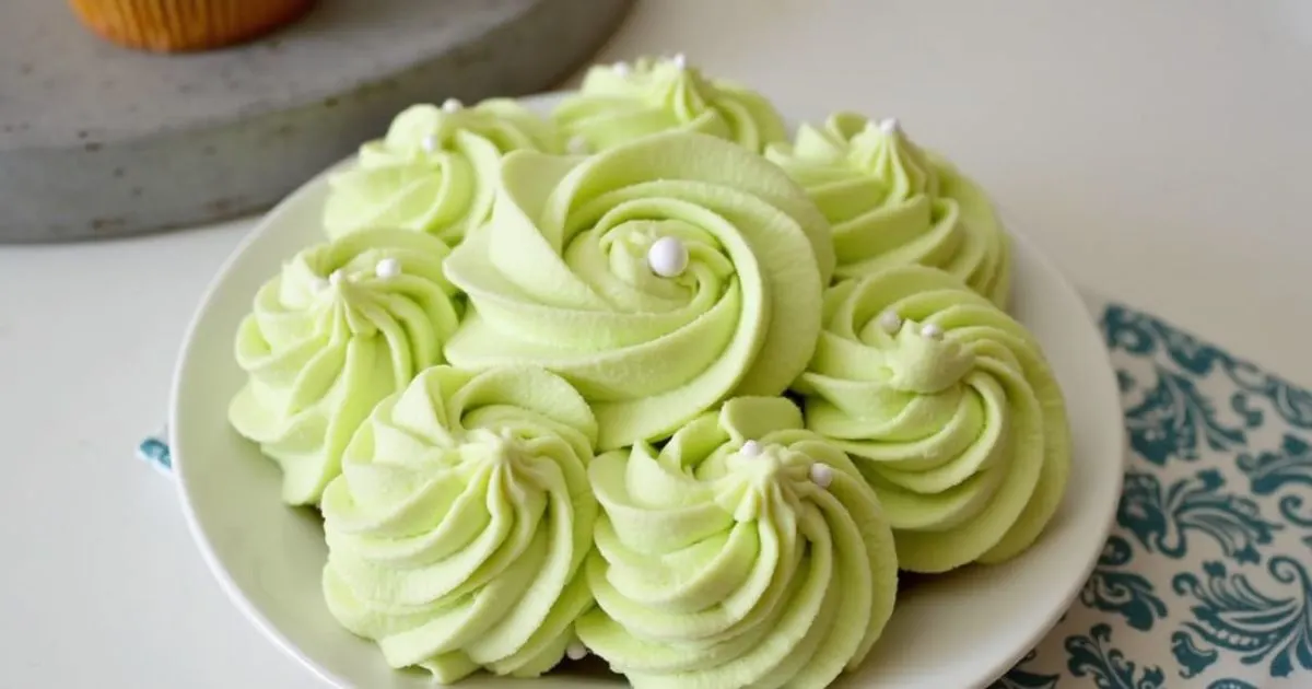 Pistachio Cake with Cream Cheese Frosting